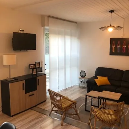 Hotel Kyriad - Royan Plage 2*