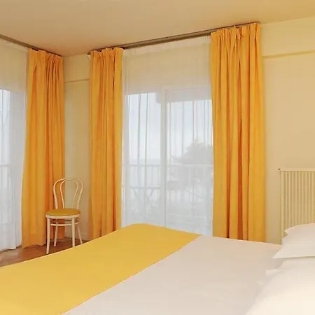 Beau Rivage Szálloda Royan
