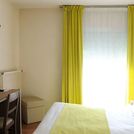 Kyriad - Hotel Royan