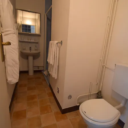 Beau Rivage Hotel 2*