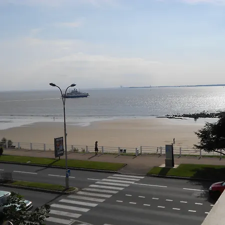 Hotel Beau Rivage 2*