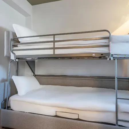 Kyriad - Hotel 3*