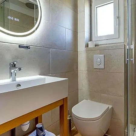 Kyriad - 2* Royan