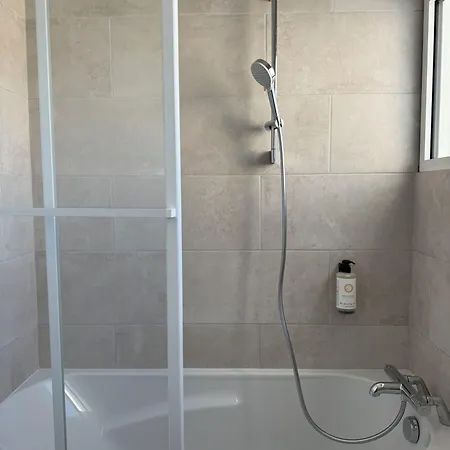 Kyriad - Hotel 3*