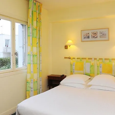 Kyriad - Hotel 3*